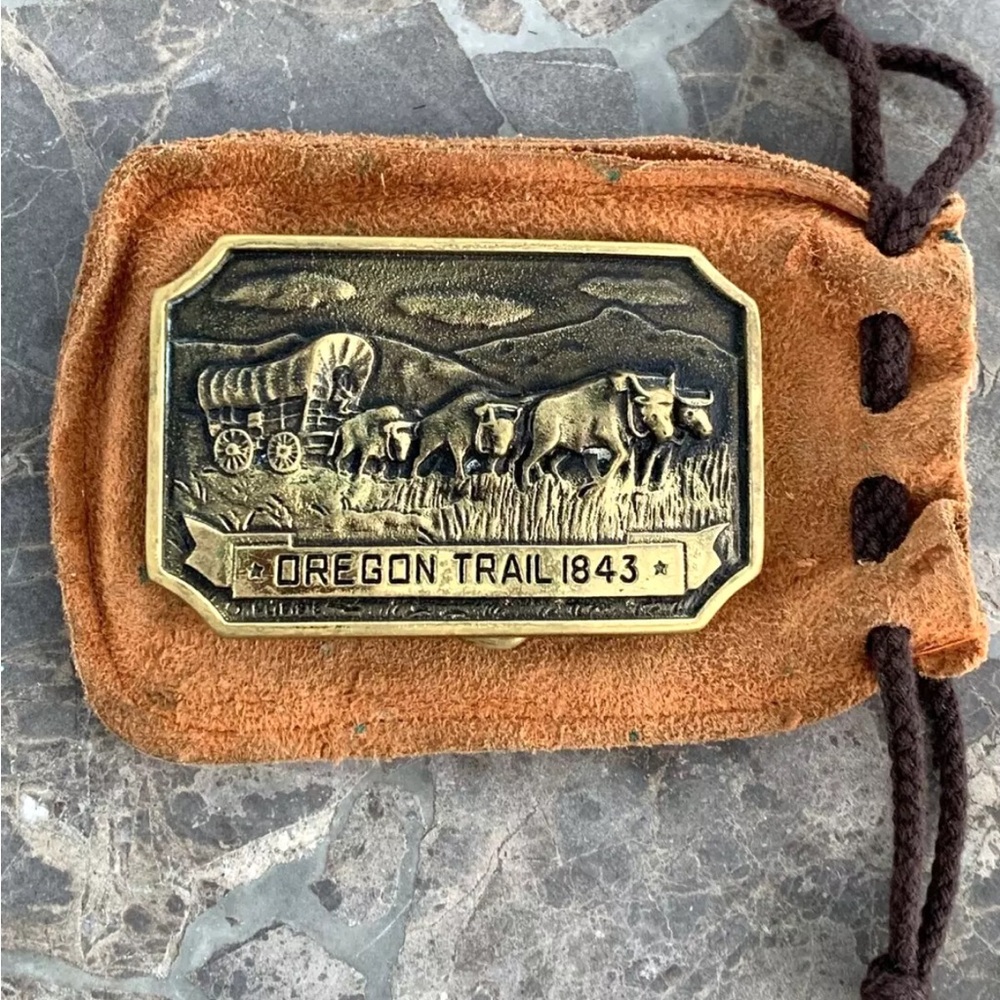 Vintage 1978 Oregon Trail Solid Brass Belt Buckle Ben Franklin DW-3657 + Pouch